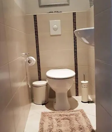 Central Apartment 5Min To Beach Varna Exterior photo